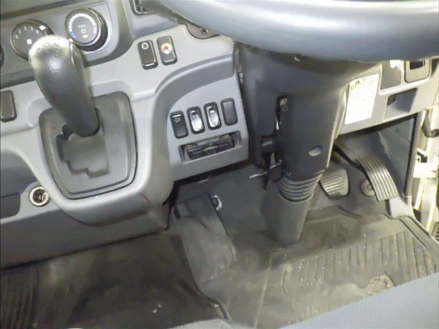 2015 Mitsubishi Fuso Canter Van auction photo 8