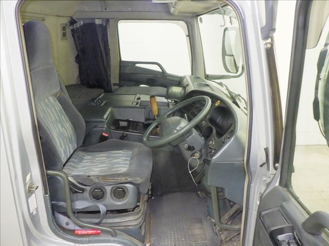 2006 Mitsubishi Fuso ウィング auction photo 6