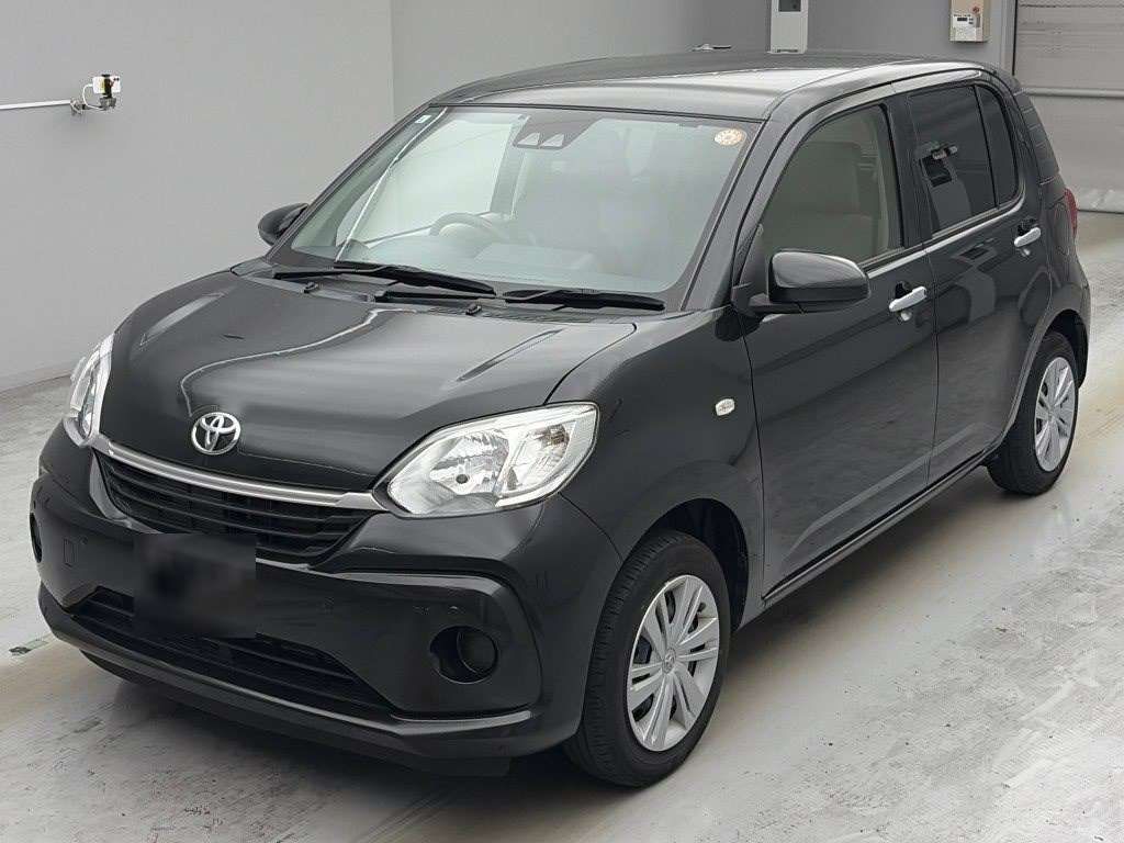 2023 Toyota Passo X Japan auction vehicle