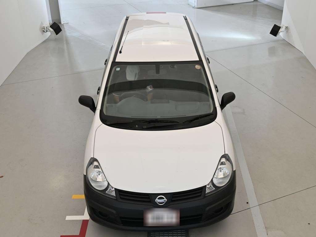 2010 Nissan AD VE auction photo 7