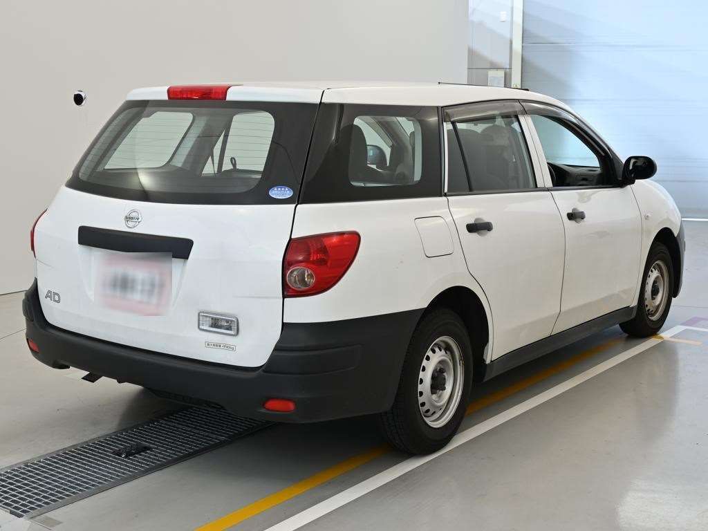 2010 Nissan AD VE auction photo 2
