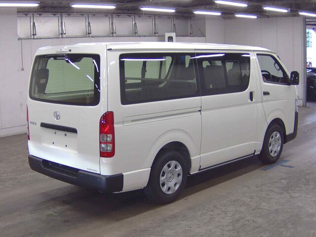 2026 Toyota Hiace Long DX auction photo 5