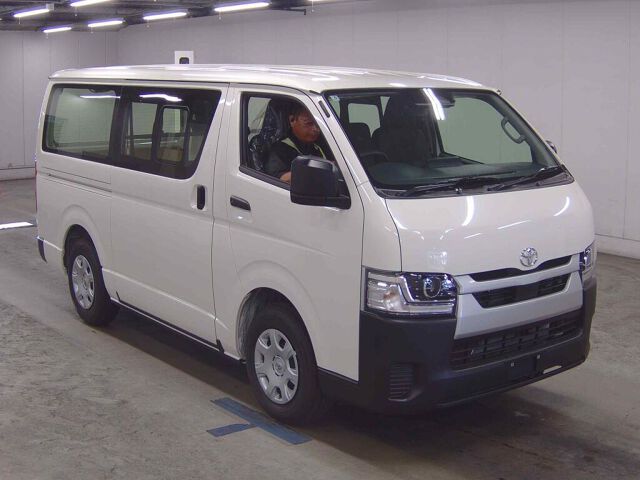 Japan Auction Vehicles 8 2026 Toyota Hiace Long DX auction photo