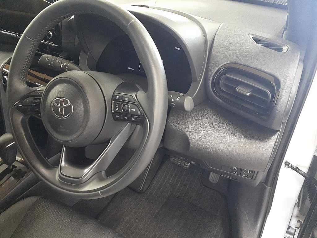 2025 Toyota Yaris Cross ハイブリッドZ auction photo 9
