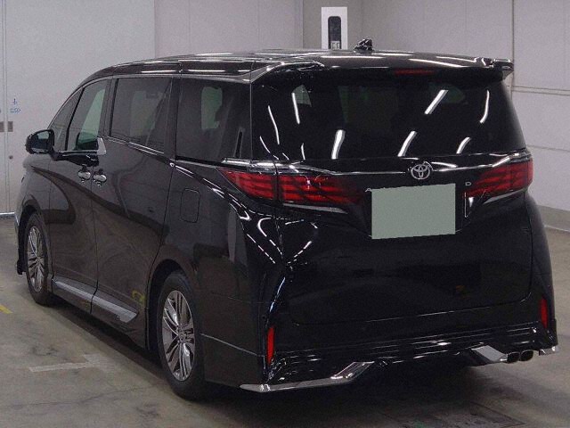 2024 Toyota Alphard Z 4WD auction photo 2