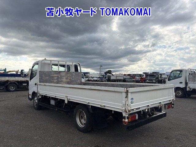2019 Hino Dutro ヒラ auction photo 2