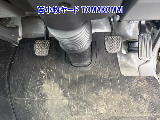2019 Hino Dutro ヒラ auction photo 3
