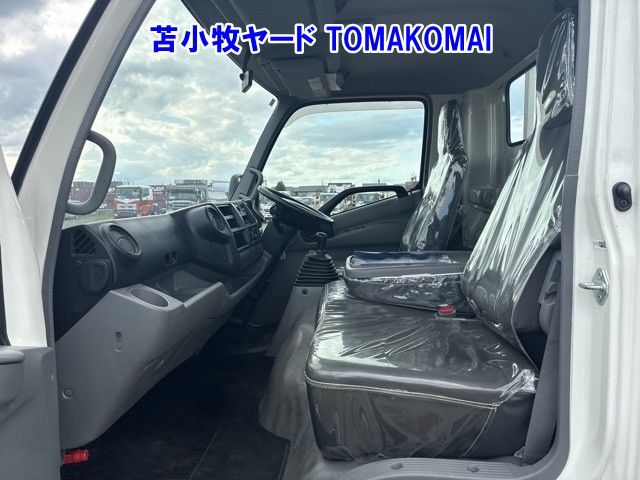 2019 Hino Dutro ヒラ auction photo 4