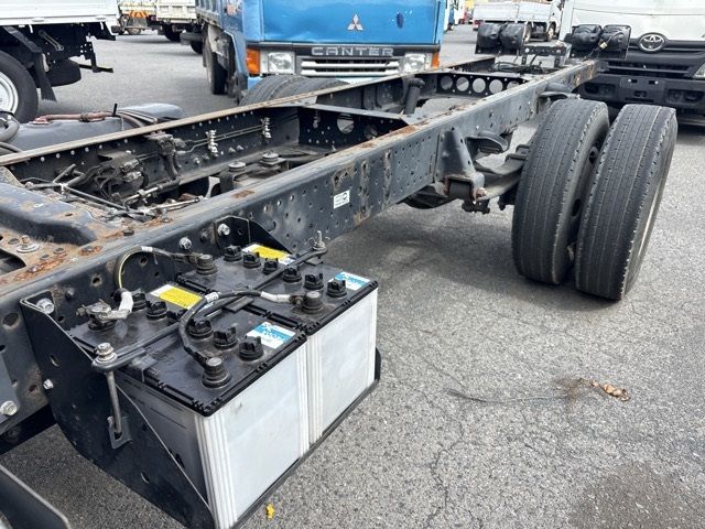 2012 Isuzu Elf シャーシ auction photo 12