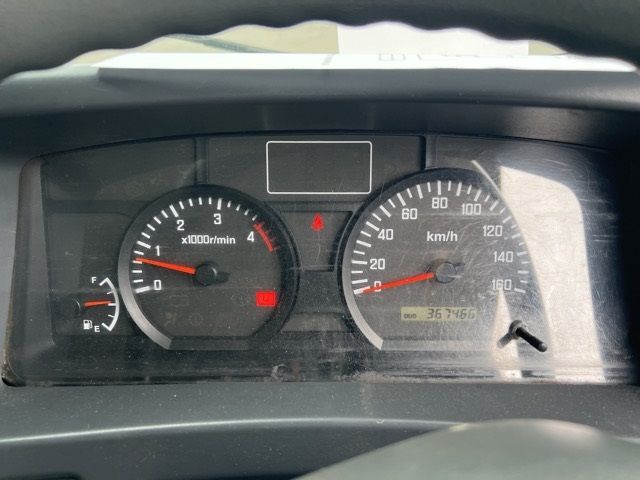2012 Isuzu Elf シャーシ auction photo 7