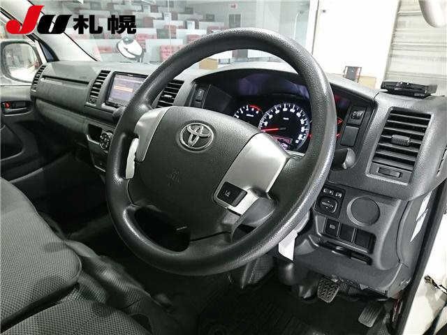 2018 Toyota Regius Ace 4WD DX ロング auction photo 3