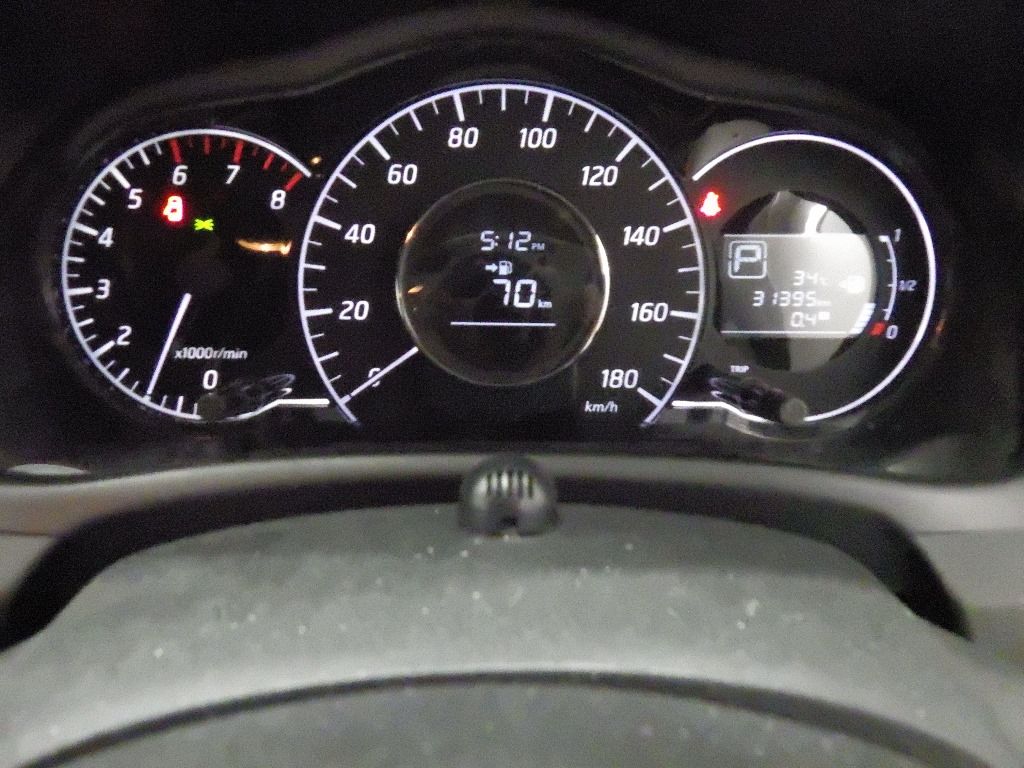 2015 Nissan ノート HB メダリスト auction photo 9