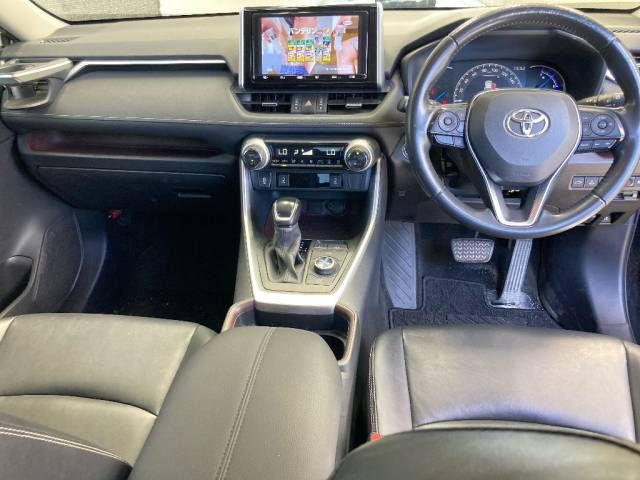 2020 Toyota RAV4 ハイブリッドG auction photo 4