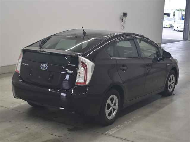 2015 Toyota Prius S auction photo 5