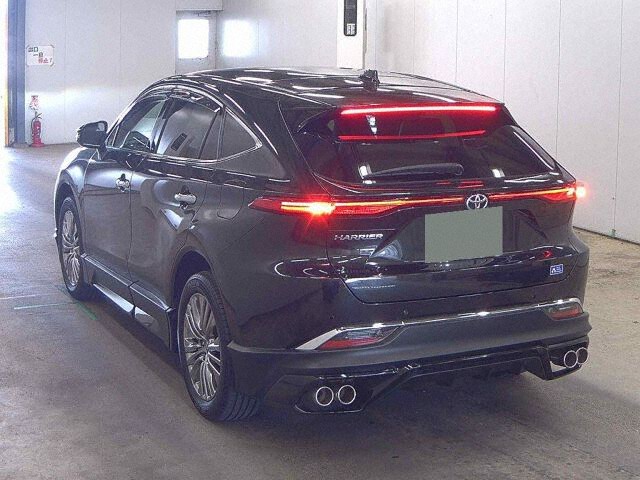 2023 Toyota Harrier Z auction photo 2