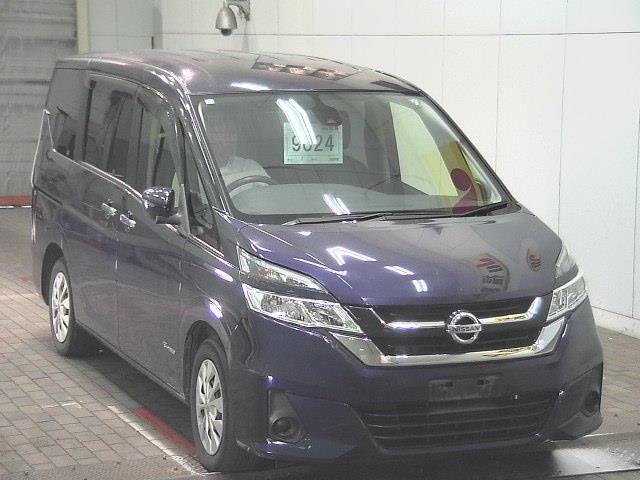 2017 Nissan Serena X Japan auction vehicle