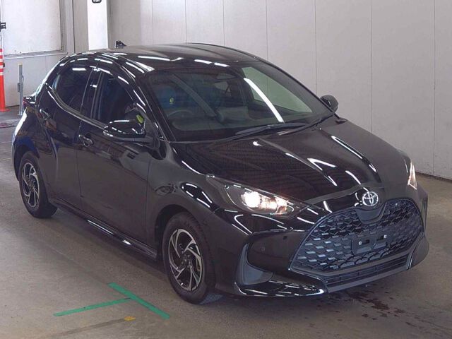 Japan Auction Vehicles 9 2025 Toyota Yaris X auction photo