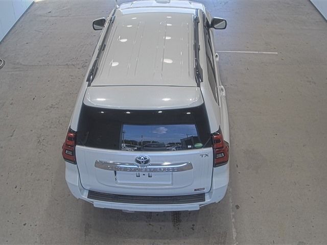 2019 Toyota ランクルプラド 4WD TX Lパッケージ auction photo 3