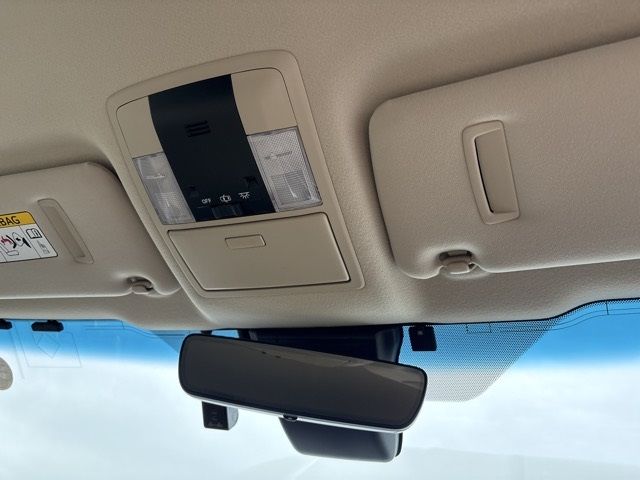 2019 Toyota ランクルプラド 4WD TX Lパッケージ auction photo 7