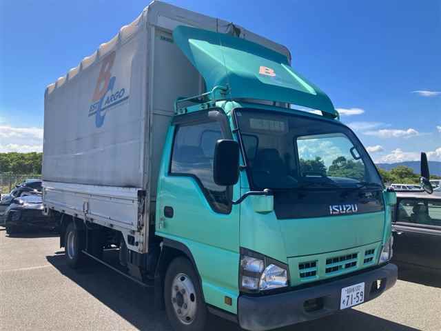 Japan Auction Vehicles 9 2005 Isuzu Elf auction photo