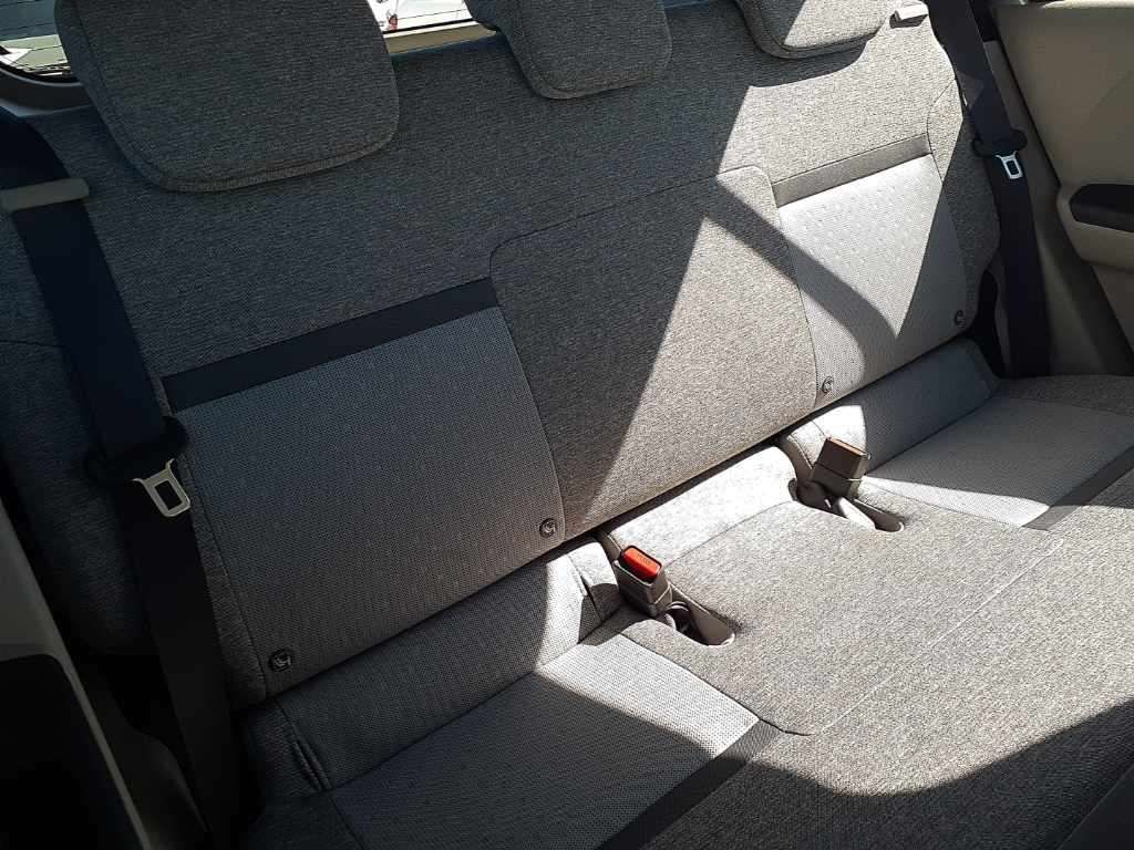 2023 Toyota Passo X auction photo 11