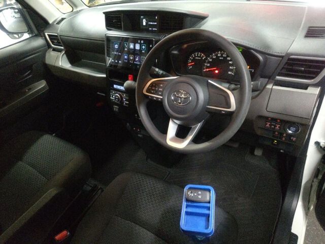 2025 Toyota Roomy G auction photo 3