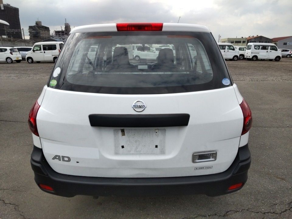 2015 Nissan AD auction photo 5