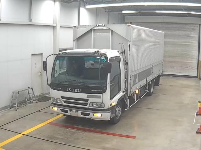 Japan Auction Vehicles 10 2005 Isuzu Forward ウィング auction photo