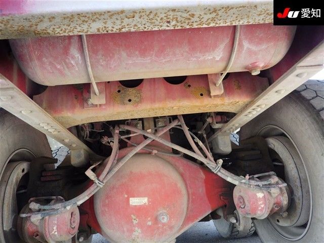 2013 Isuzu Giga dump auction photo 10