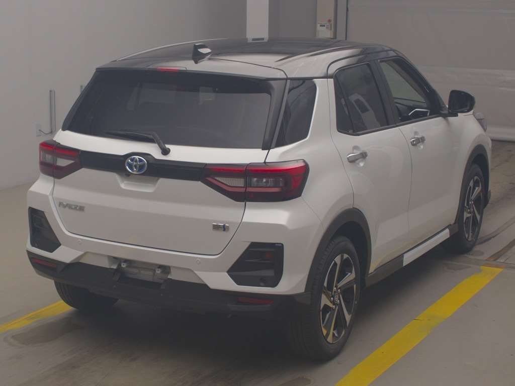 2026 Toyota Raize Hybrid Z auction photo 2