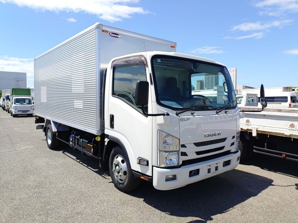 2021 Isuzu Elf auction photo 4