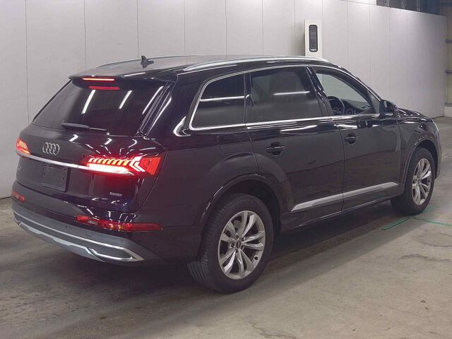 2021 Audi Q7 55TFSI Quattro Air Suspension 4WD auction photo 5