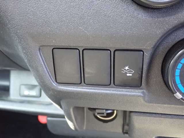 2021 Toyota Hiace DX 標準ボディ 4WD リフト付 auction photo 9