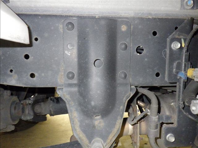 2021 Isuzu Elf Refrigerated and frozen trucks auction photo 5