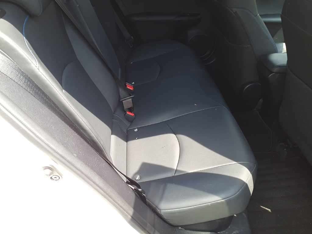 2016 Toyota Prius Sツーリングセレクション auction photo 12