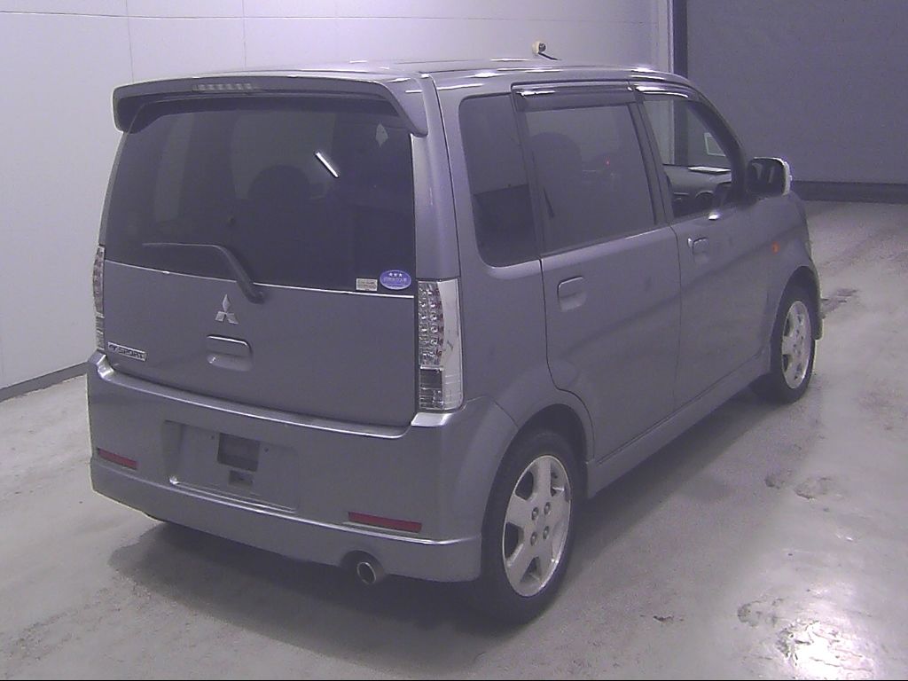 2011 Mitsubishi eKスポーツ RS auction photo 2