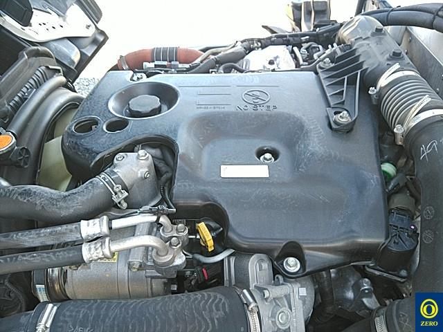 2015 Isuzu Elf auction photo 11