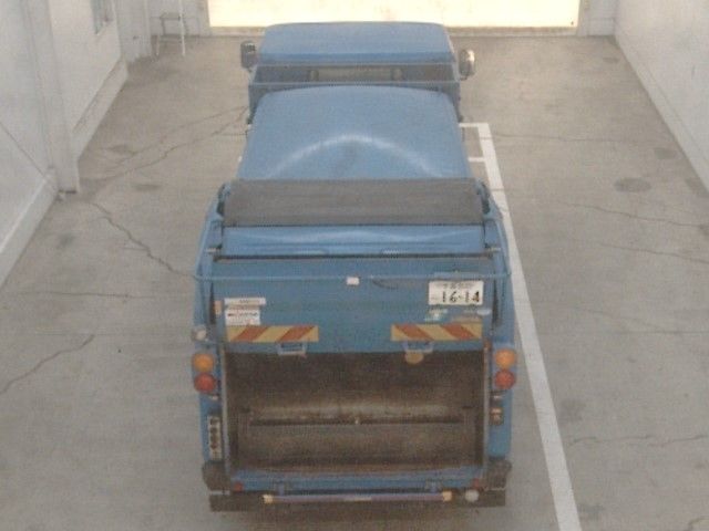 2014 Mitsubishi Fuso Canter 塵芥車 auction photo 3