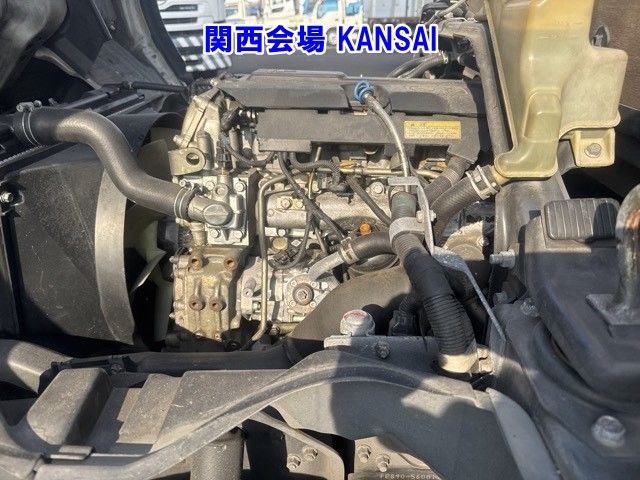 2017 Mitsubishi Fuso Canter Hira auction photo 7
