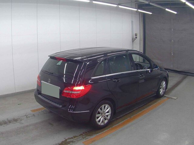 2014 Mercedes-Benz B-Class B180 auction photo 5