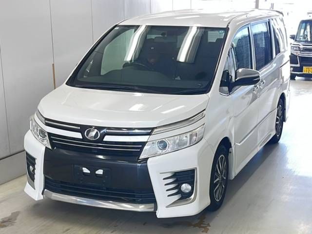 2015 Toyota Voxy ZS 煌 Japan auction vehicle