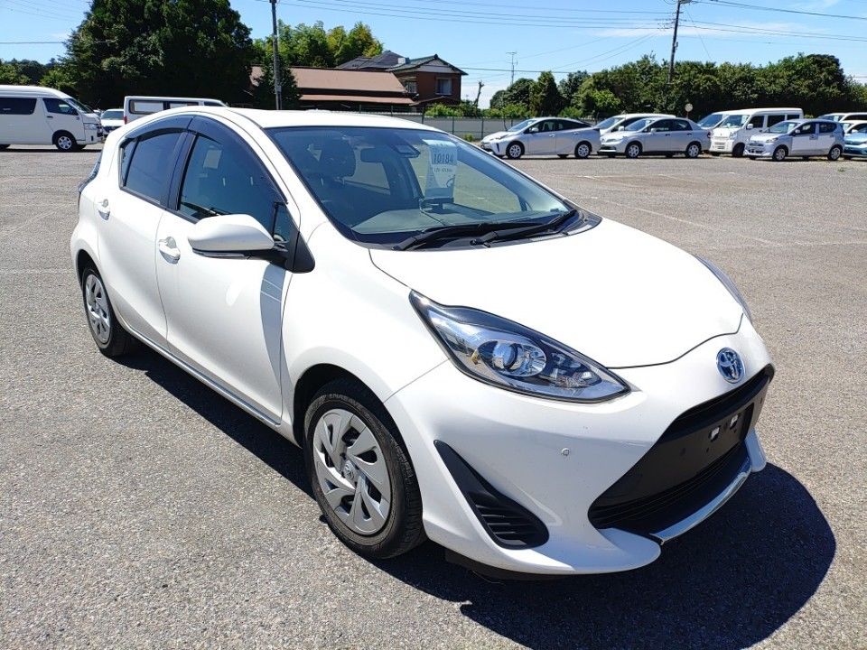 2021 Toyota Aqua auction photo 4