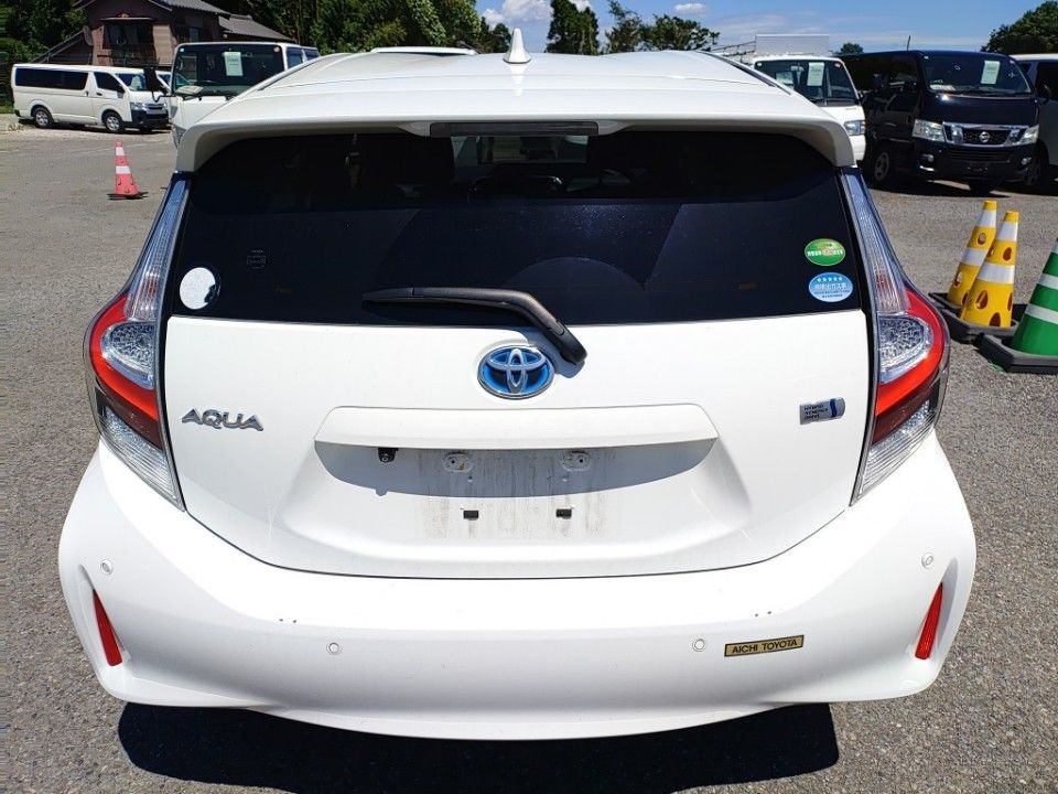 2021 Toyota Aqua auction photo 5