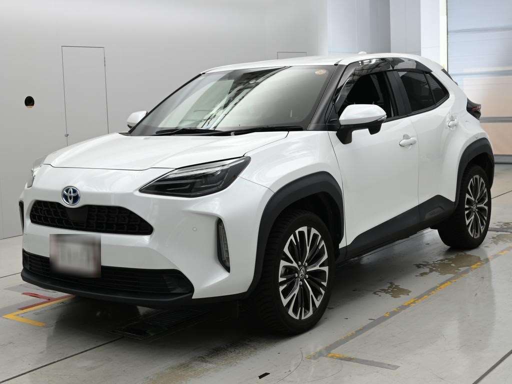 Japan Auction Vehicles 14 2022 Toyota Yaris Cross ハイブリッドZ auction photo