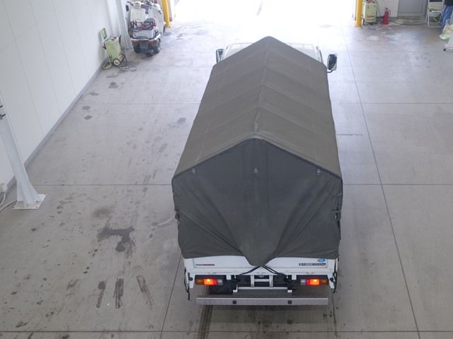 2021 Mitsubishi Fuso Canter Holo auction photo 3