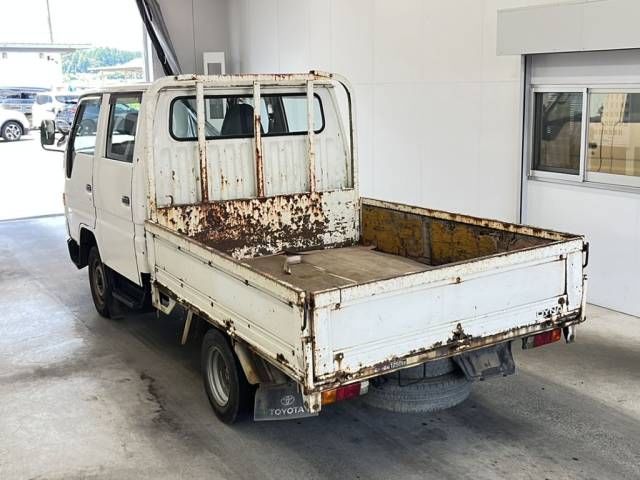1995 Toyota Dyna Double cab auction photo 5