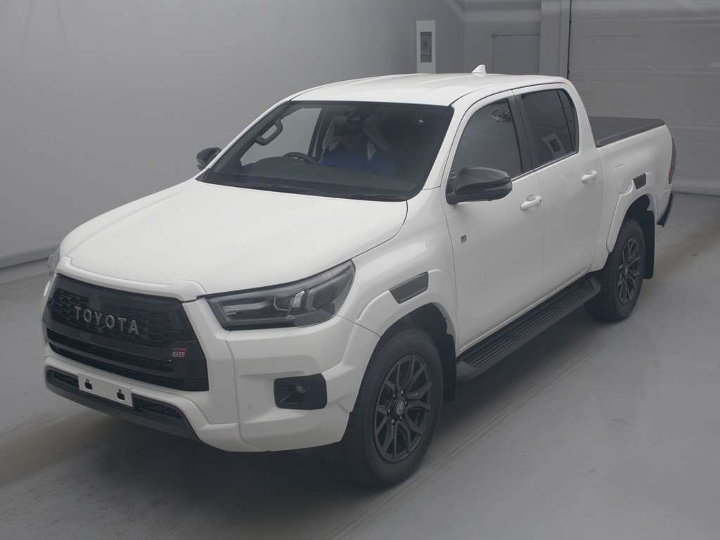 Japan Auction Vehicles 4 2023 Toyota Hilux Z GRスポーツ auction photo