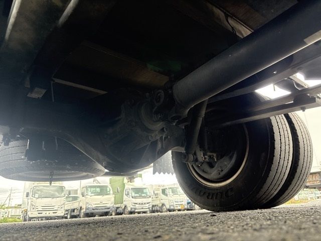 2013 Isuzu Elf Flat Aluminum B PG auction photo 10