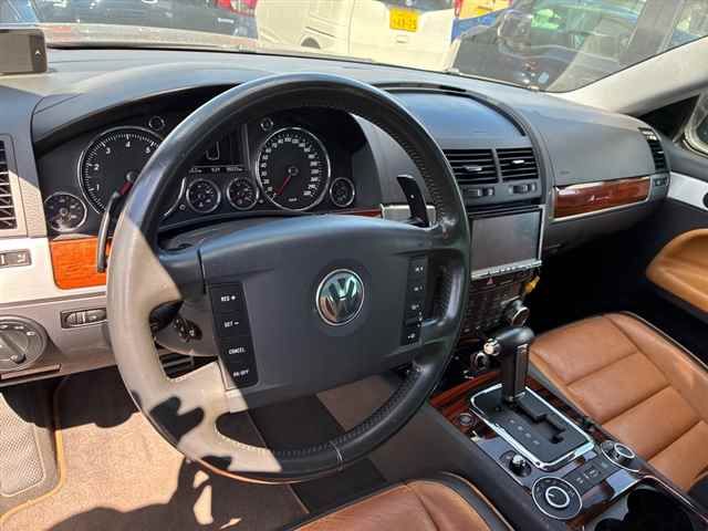 2006 Volkswagen VWトゥアレグ 4WD W12 Exclusive auction photo 3