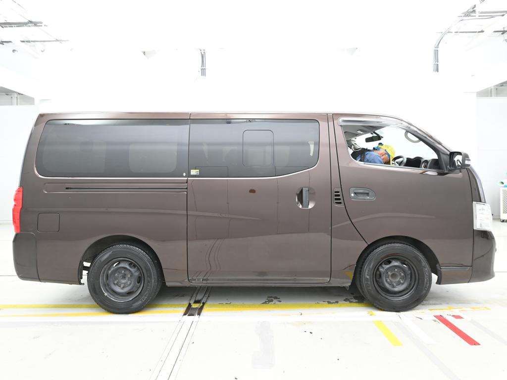 2019 Nissan NV350 Caravan ロングVX auction photo 3